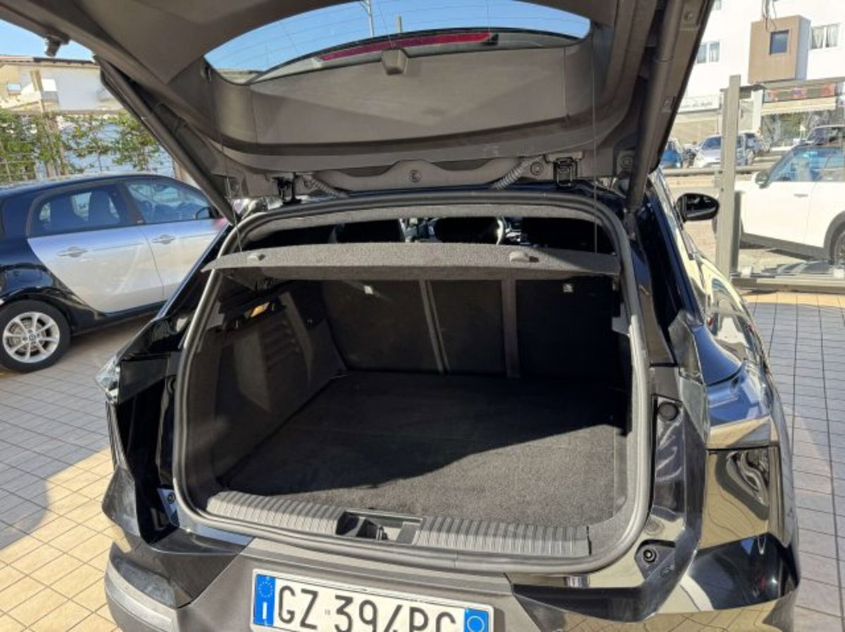 Renault Symbioz 1.3 mild hybrid Evolution 140cv auto (10)