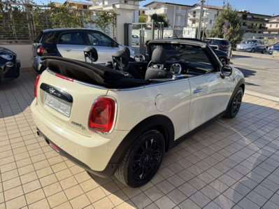 MINI Mini Cabrio 1.5 Cooper D Cabrio (4)
