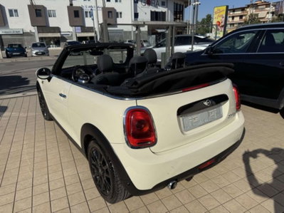 MINI Mini Cabrio 1.5 Cooper D Cabrio (6)