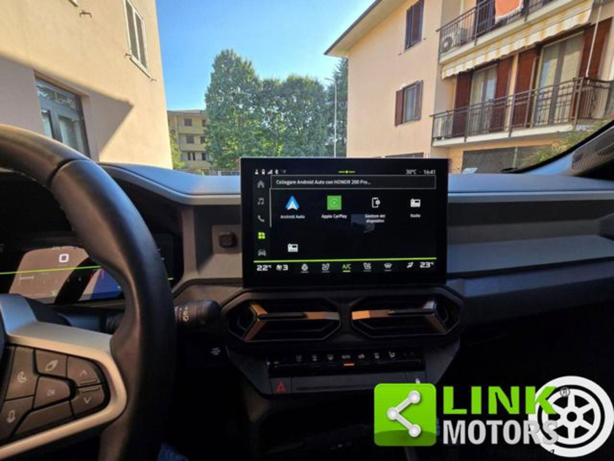 Dacia Bigster 1.2 mild hybrid-G Extreme 140cv (18)
