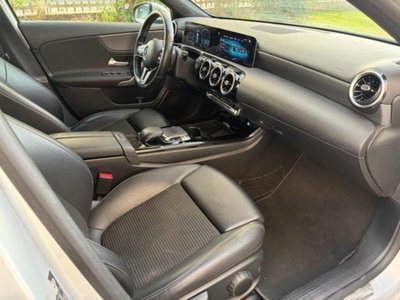 Mercedes-Benz Classe A Sedan 180 d Automatic 4p. Sport (18)