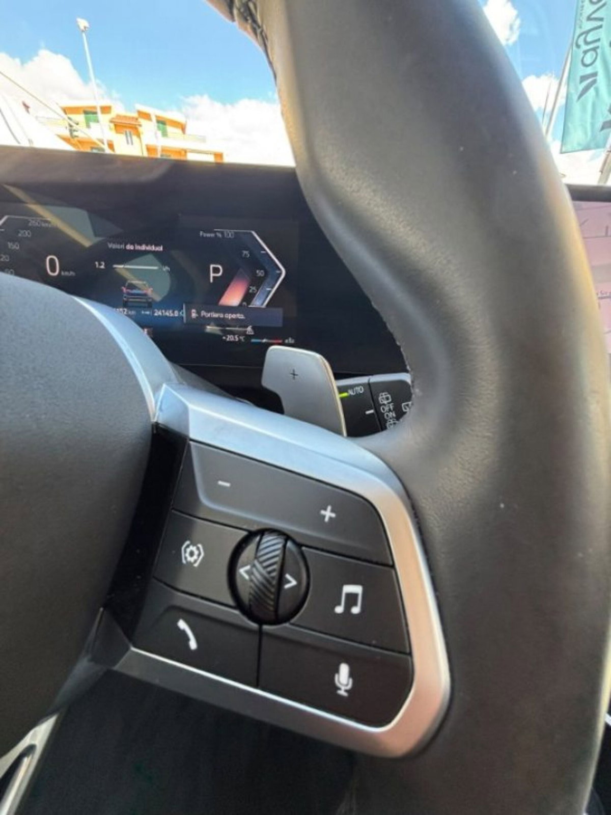 BMW X1 sDrive 18d xLine (6)