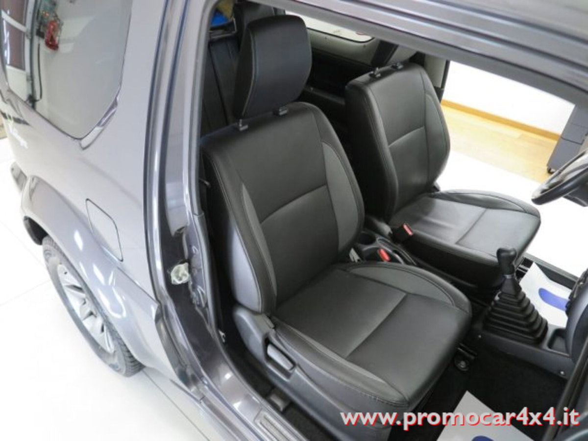 Suzuki Jimny 1.3 4WD Evolution (8)