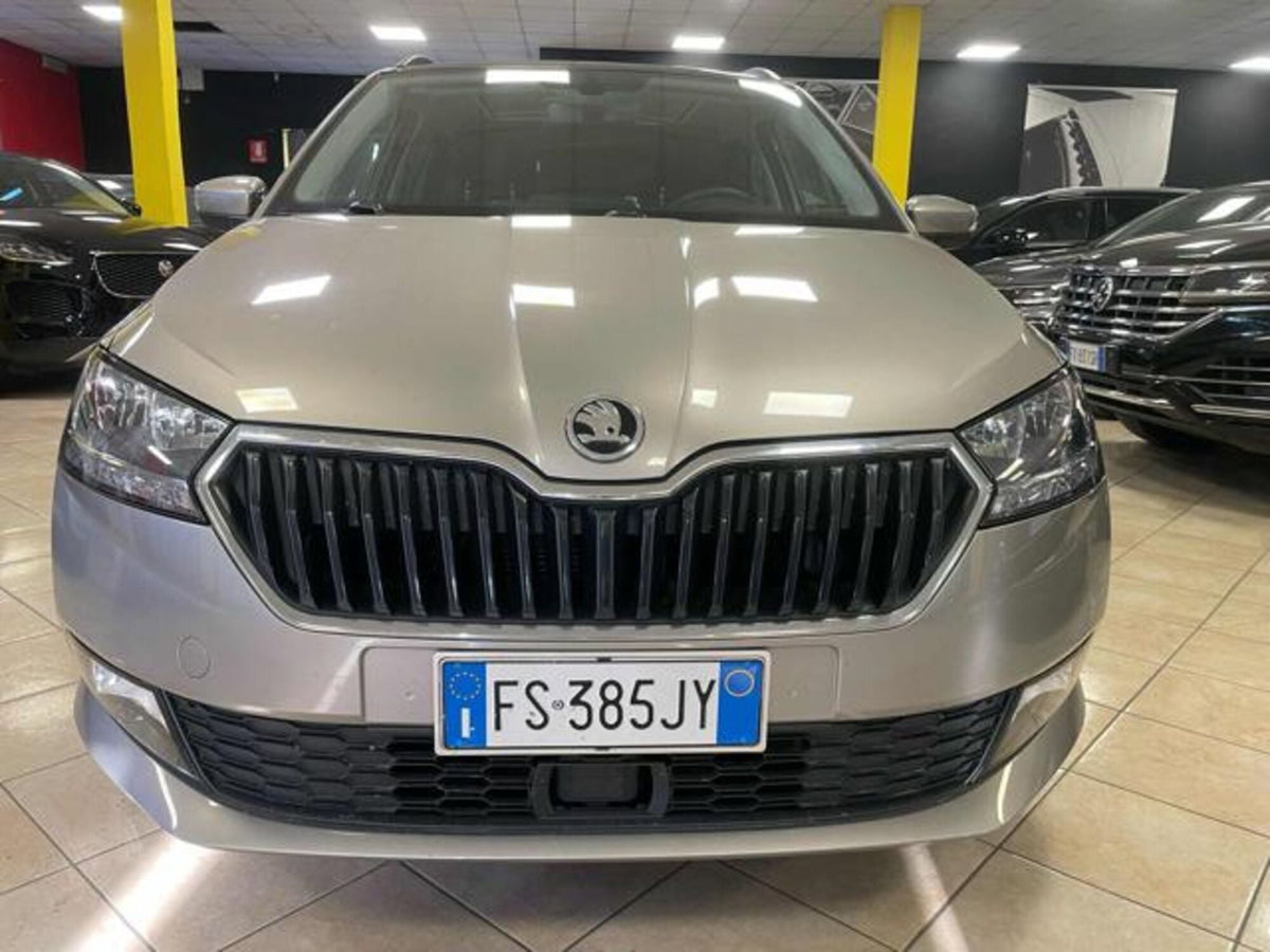 Skoda Fabia Station Wagon 1.0 MPI 75 CV Wagon Design Edition (4)