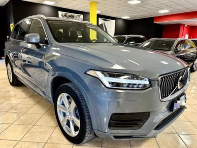 Volvo XC90 D5 AWD Geartronic 7 posti Kinetic (3)