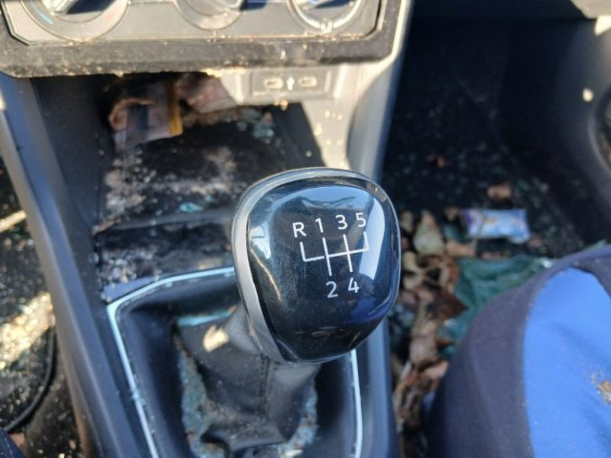 Volkswagen T-Cross 1.0 TSI Sport (13)