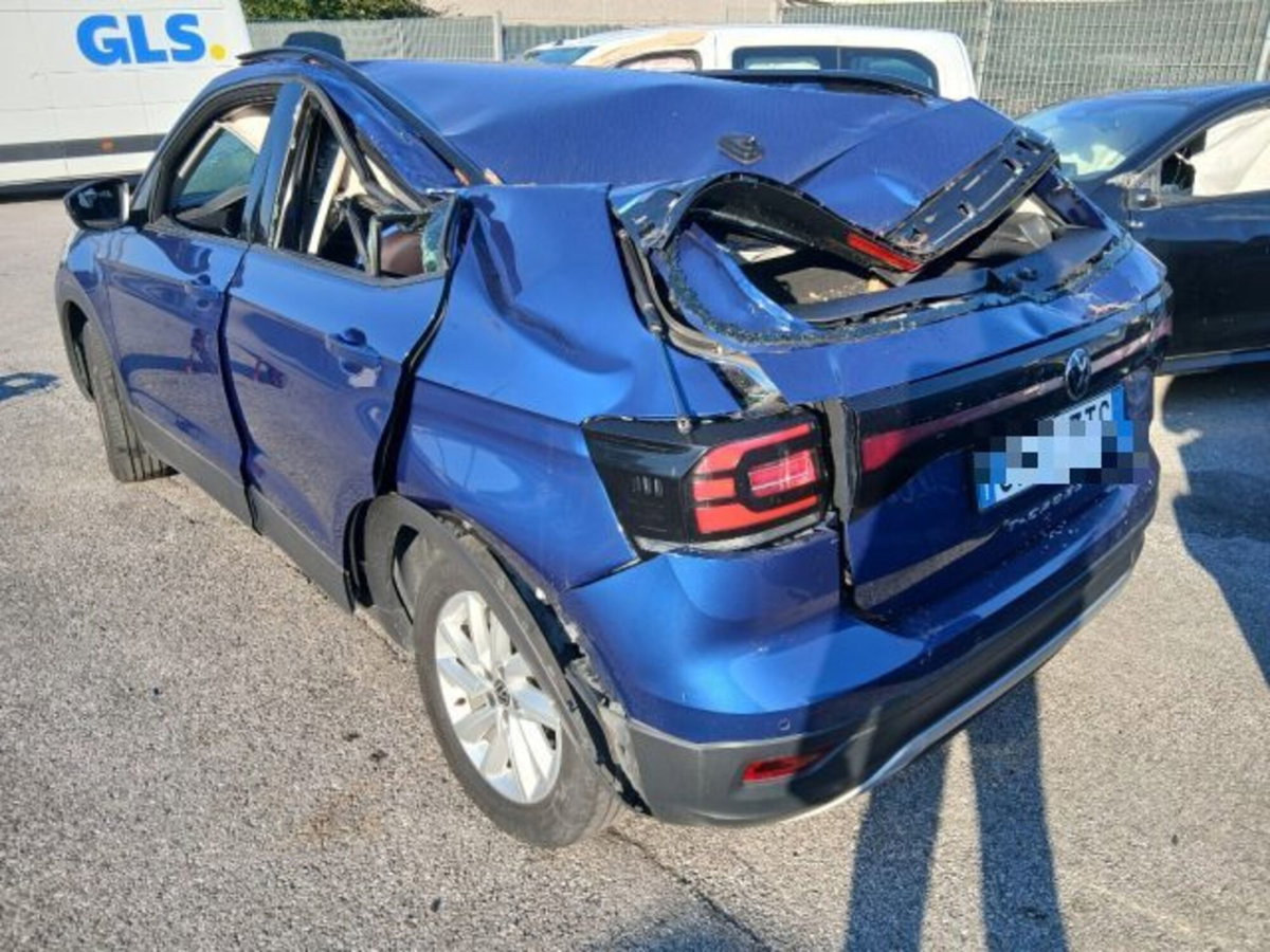 Volkswagen T-Cross 1.0 TSI Sport (5)