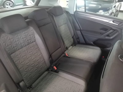 Volkswagen Tiguan 2.0 TDI 150 CV SCR DSG 4MOTION Life (13)