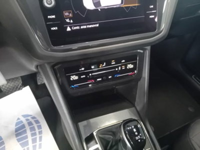 Volkswagen Tiguan 2.0 TDI 150 CV SCR DSG 4MOTION Life (19)