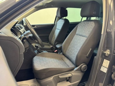 Volkswagen Tiguan 2.0 tdi R-Line 150cv dsg (9)
