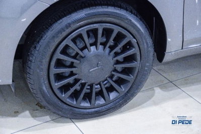 Lancia Ypsilon 1.0 FireFly 5 porte S&S Hybrid Ecochic Silver (16)