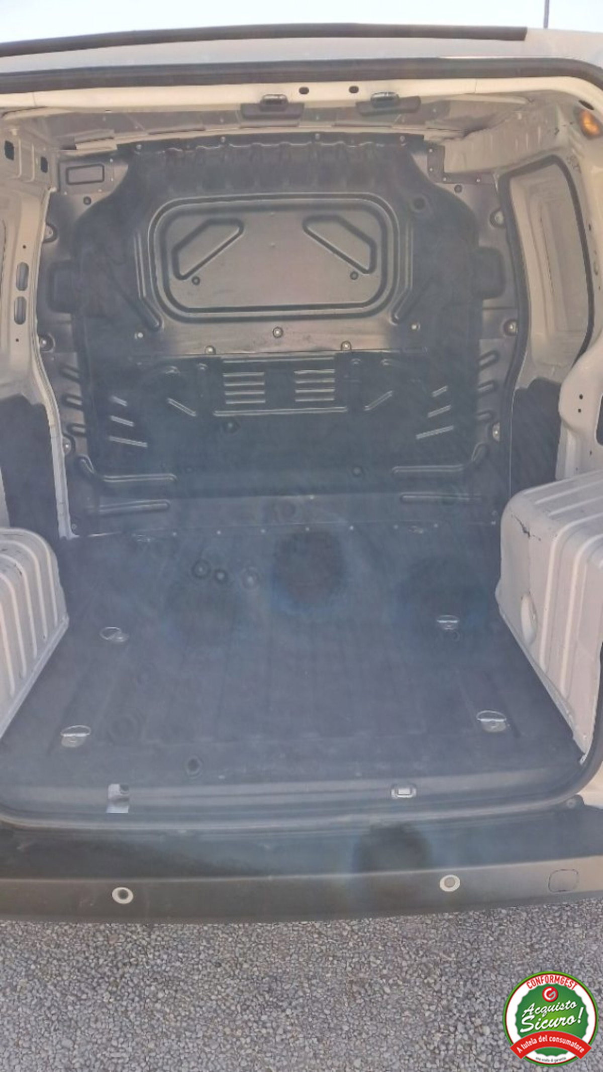 Fiat Fiorino QUBO 1.3 MJT 95CV SX (N1) (7)