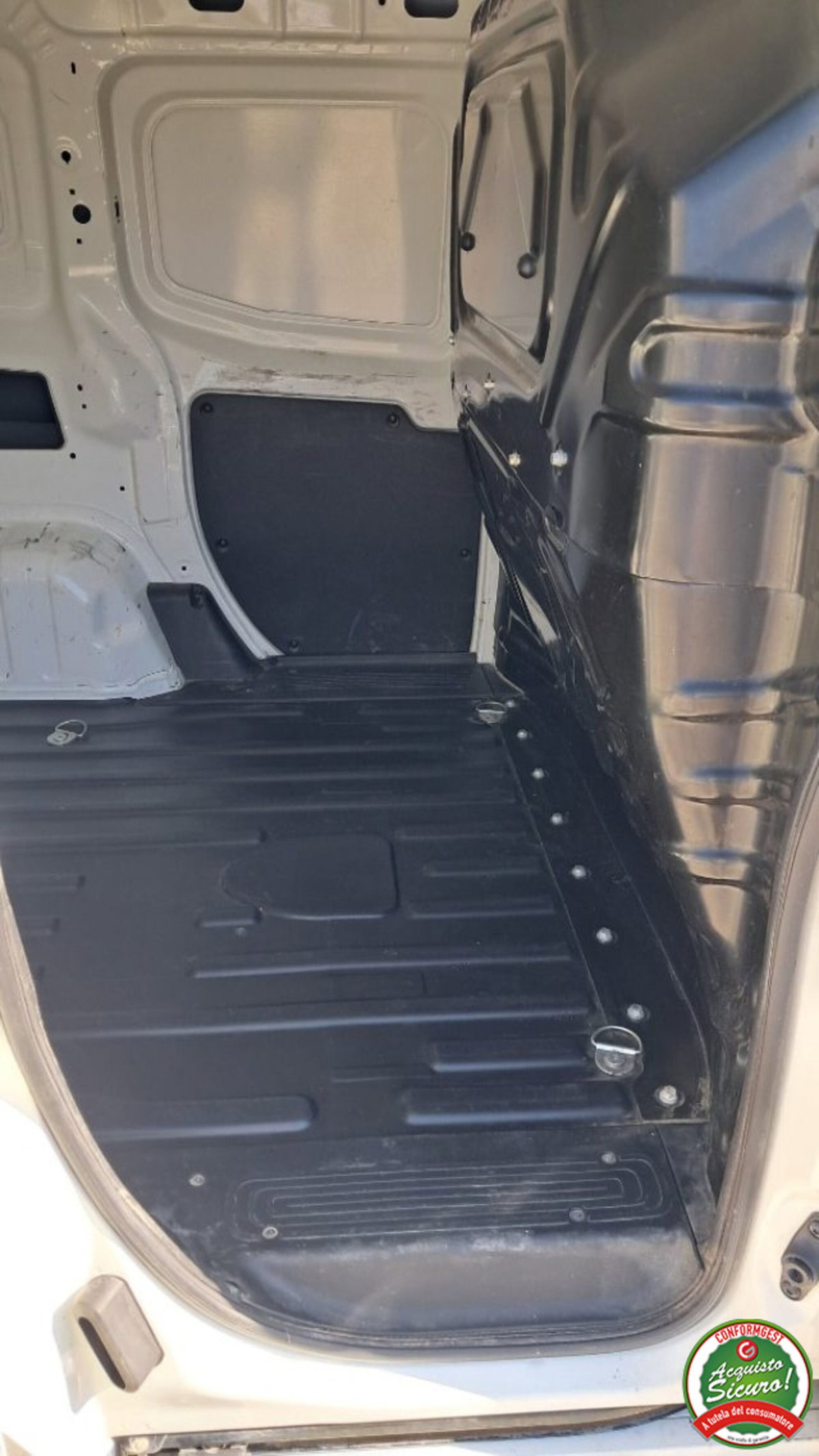 Fiat Fiorino QUBO 1.3 MJT 95CV SX (N1) (8)