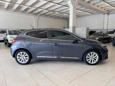Renault Clio Full Hybrid E-Tech 140 CV 5 porte Intens (4)