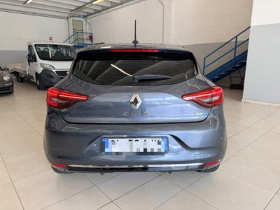 Renault Clio Full Hybrid E-Tech 140 CV 5 porte Intens (6)