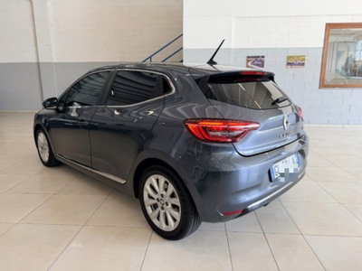 Renault Clio Full Hybrid E-Tech 140 CV 5 porte Intens (7)
