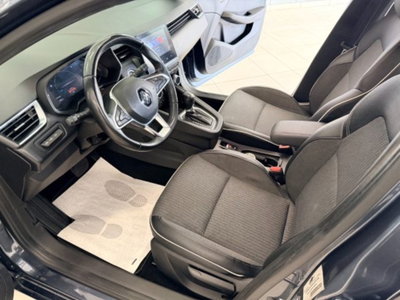 Renault Clio Full Hybrid E-Tech 140 CV 5 porte Intens (9)