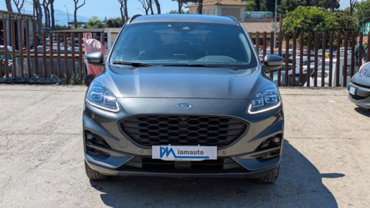Ford Kuga 2.0 EcoBlue 120CV aut. AWD ST-Line X (2)
