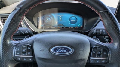 Ford Kuga 2.0 EcoBlue 120CV aut. AWD ST-Line X (10)