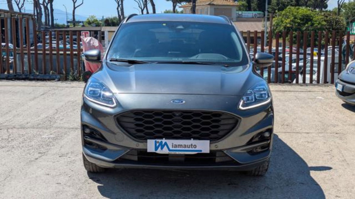 Ford Kuga 2.0 EcoBlue 120CV aut. AWD ST-Line X (3)