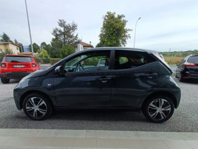 Toyota Aygo 1.0 VVT-i 69 CV 5 porte x-cool (6)