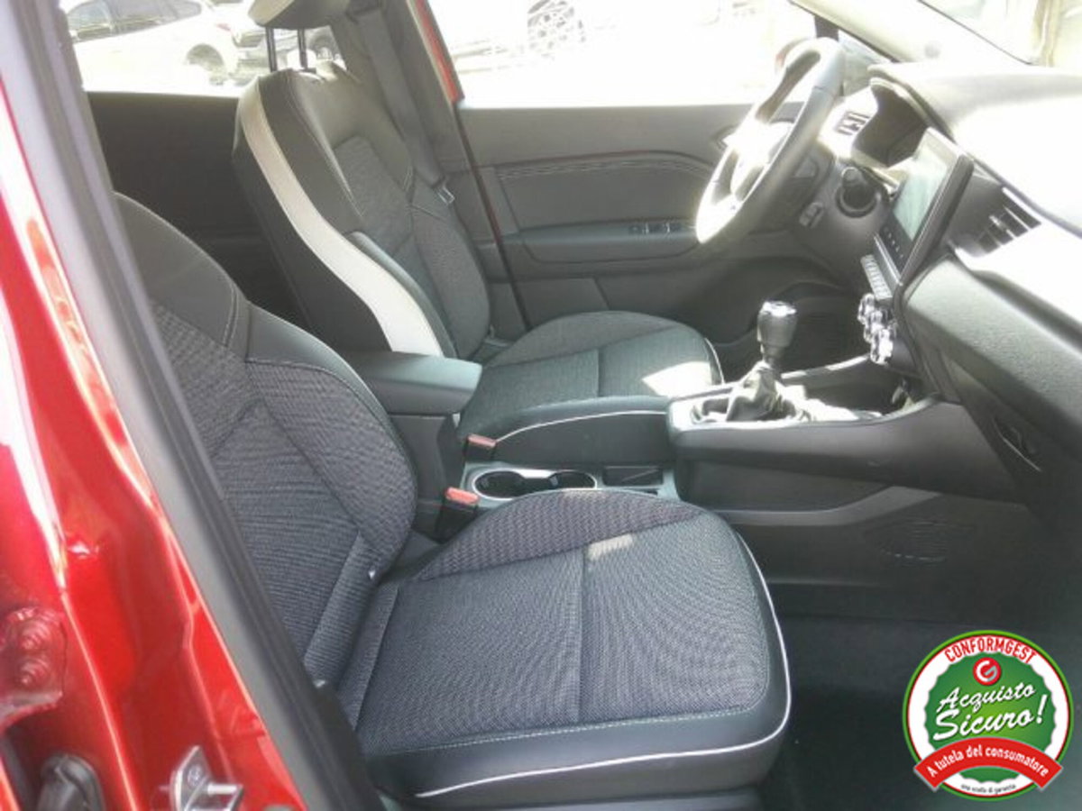 Renault Captur TCe 100 CV GPL Techno (13)