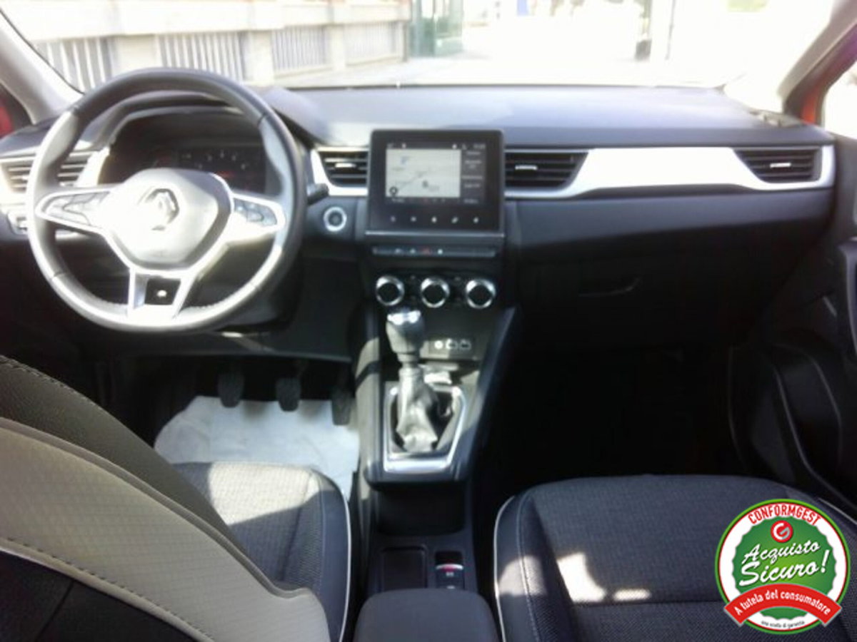 Renault Captur TCe 100 CV GPL Techno (15)
