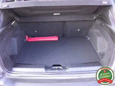 Jeep Avenger 1.2 turbo Altitude fwd 100cv (11)