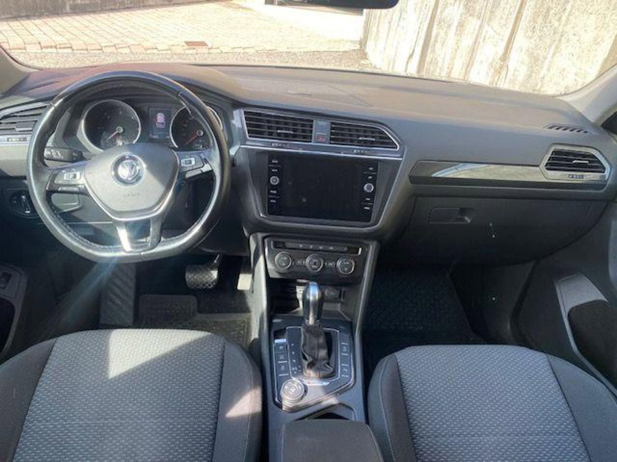 Volkswagen Tiguan Allspace 2.0 TDI SCR DSG 4MOTION Business BMT (11)