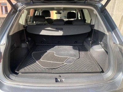 Volkswagen Tiguan Allspace 2.0 TDI SCR DSG 4MOTION Business BMT (16)