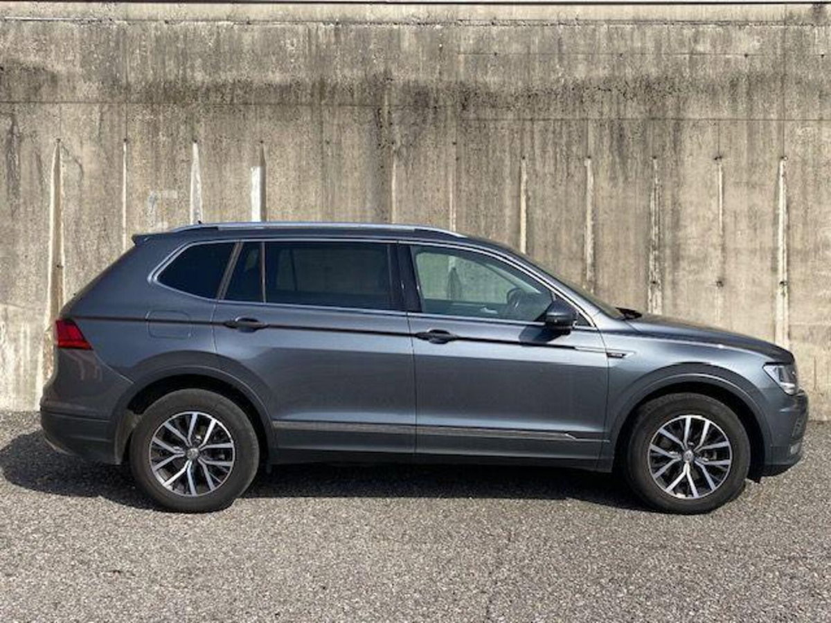Volkswagen Tiguan Allspace 2.0 TDI SCR DSG 4MOTION Business BMT (5)