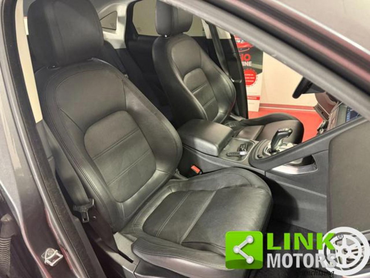 Jaguar E-Pace 2.0D 150 CV AWD aut. S (12)