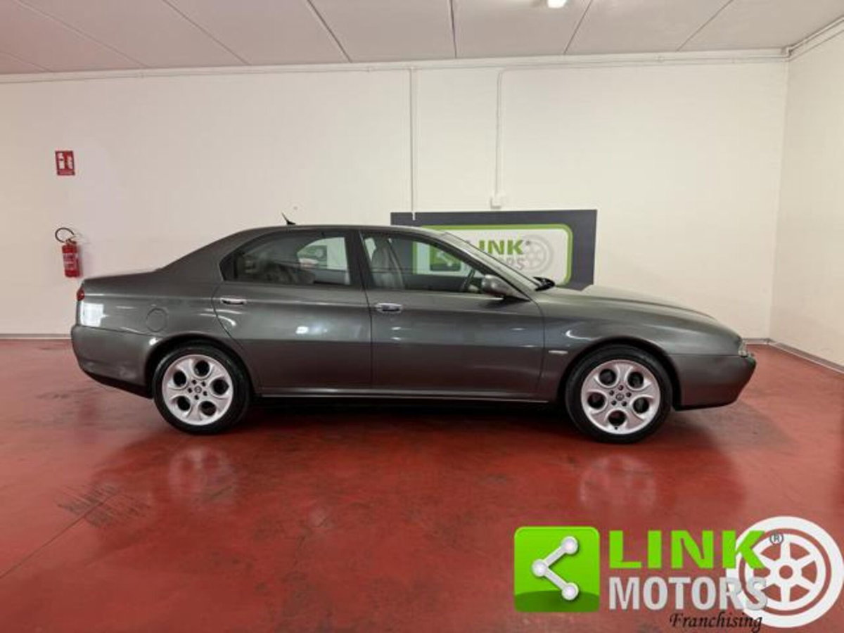 Alfa Romeo 166 3.0 V6 24V cat Sportronic Distinctive (19)