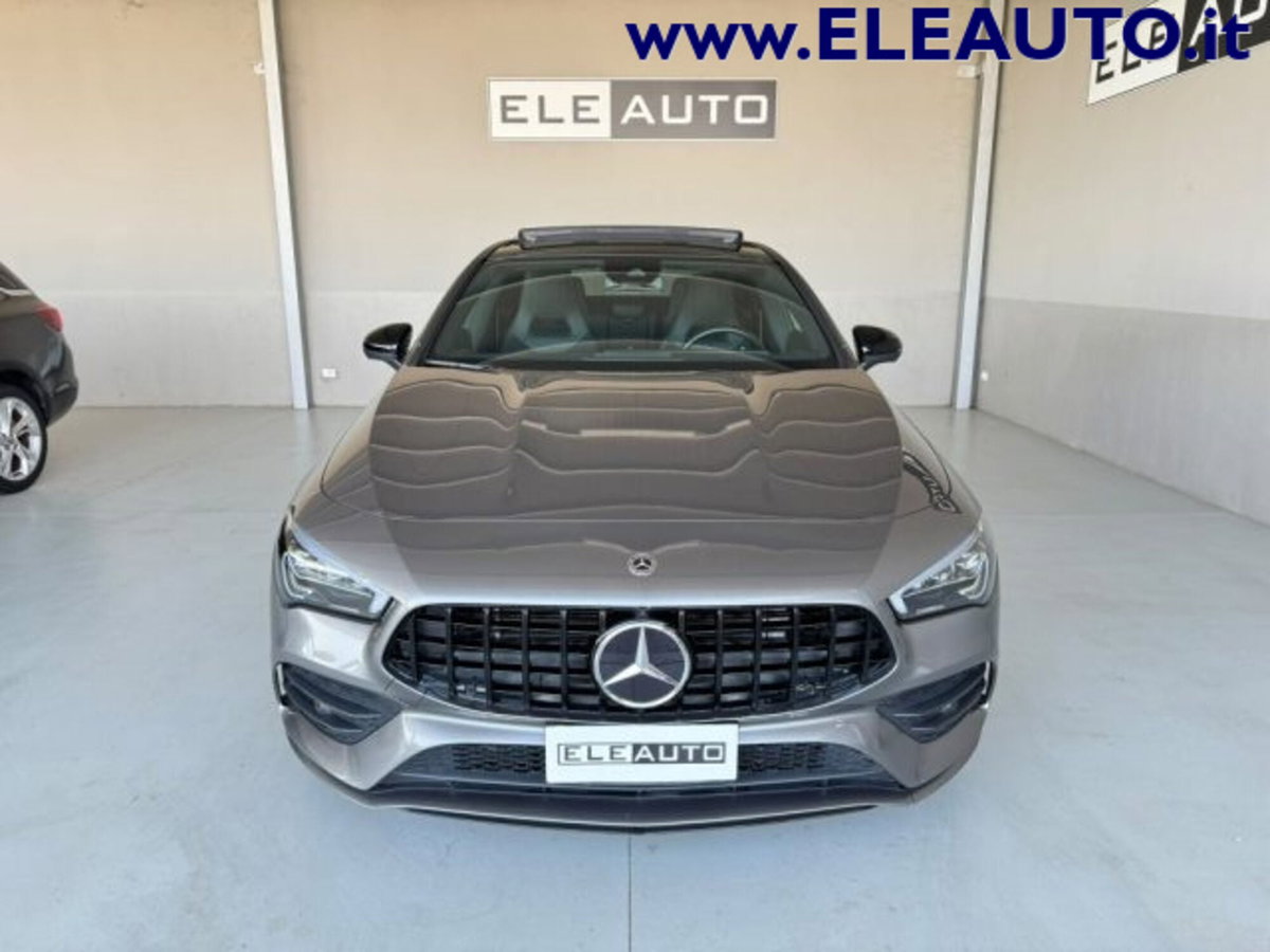Mercedes-Benz CLA 220 d Automatic Premium (2)
