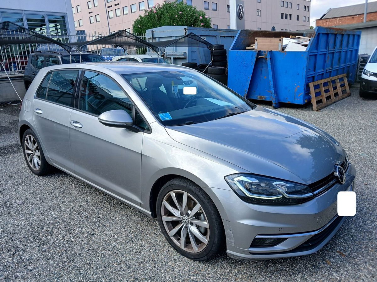Volkswagen Golf 1.4 TSI 125CV DSG 5p. Executive BlueMotion Technology (3)