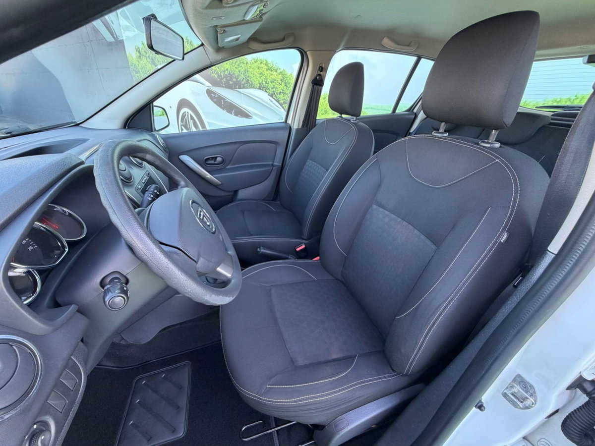 Dacia Sandero 1.2 GPL 75CV Ambiance (7)