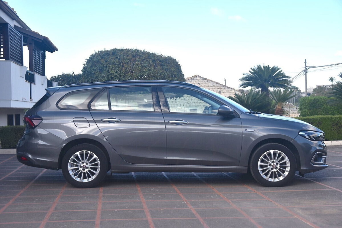 Fiat Tipo Station Wagon Tipo SW 1.6 mjt Garmin s&s 130cv (4)