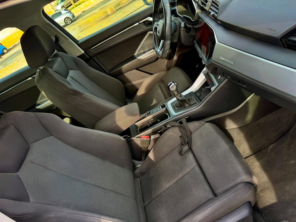 Audi Q3 Sportback 35 TDI quattro S tronic S line edition (10)