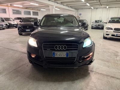 Audi Q7 3.0 V6 TDI 233CV quattro tiptronic (16)