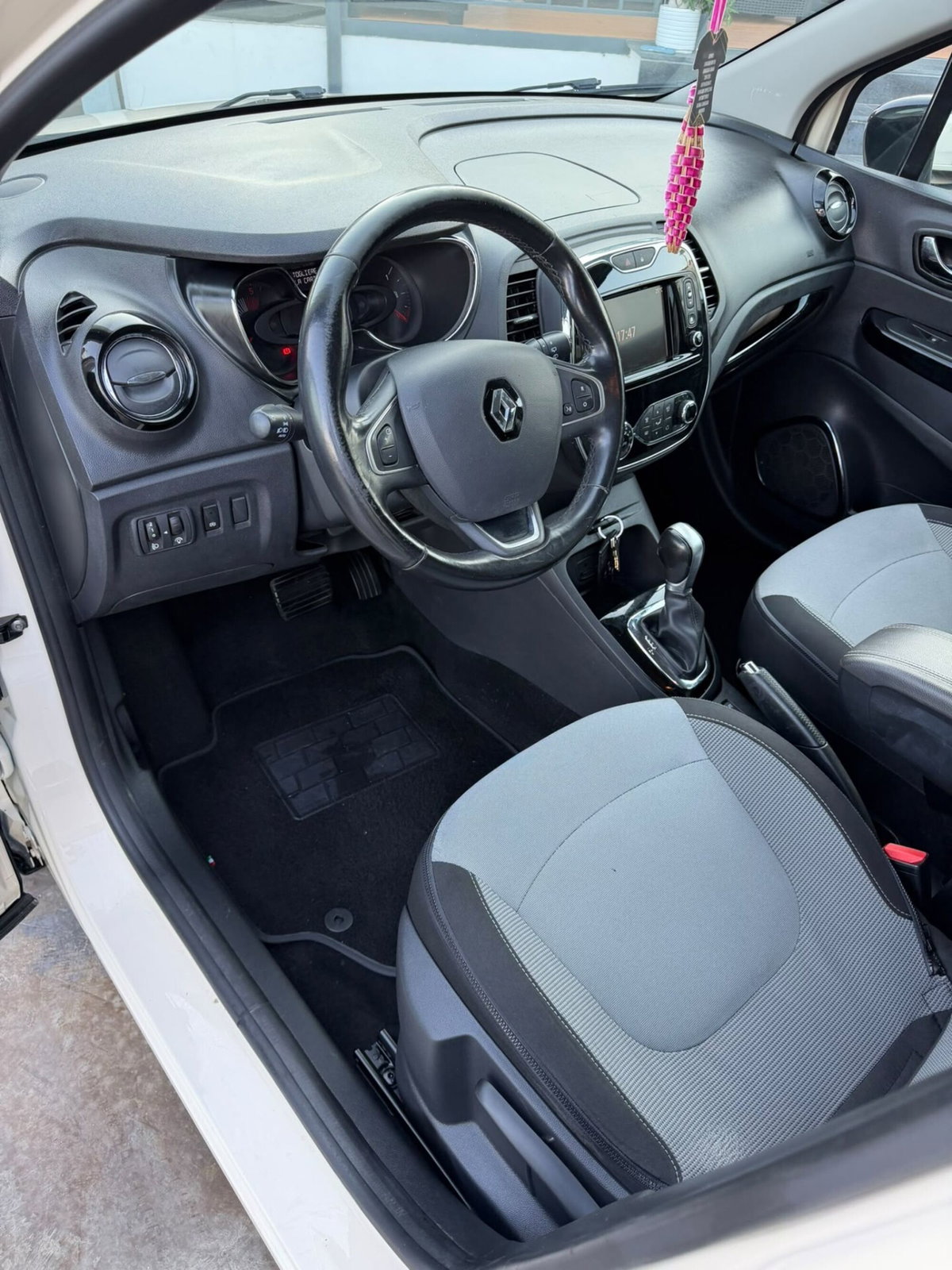 Renault Captur dCi 8V 90 CV EDC Start&Stop Energy Zen (7)