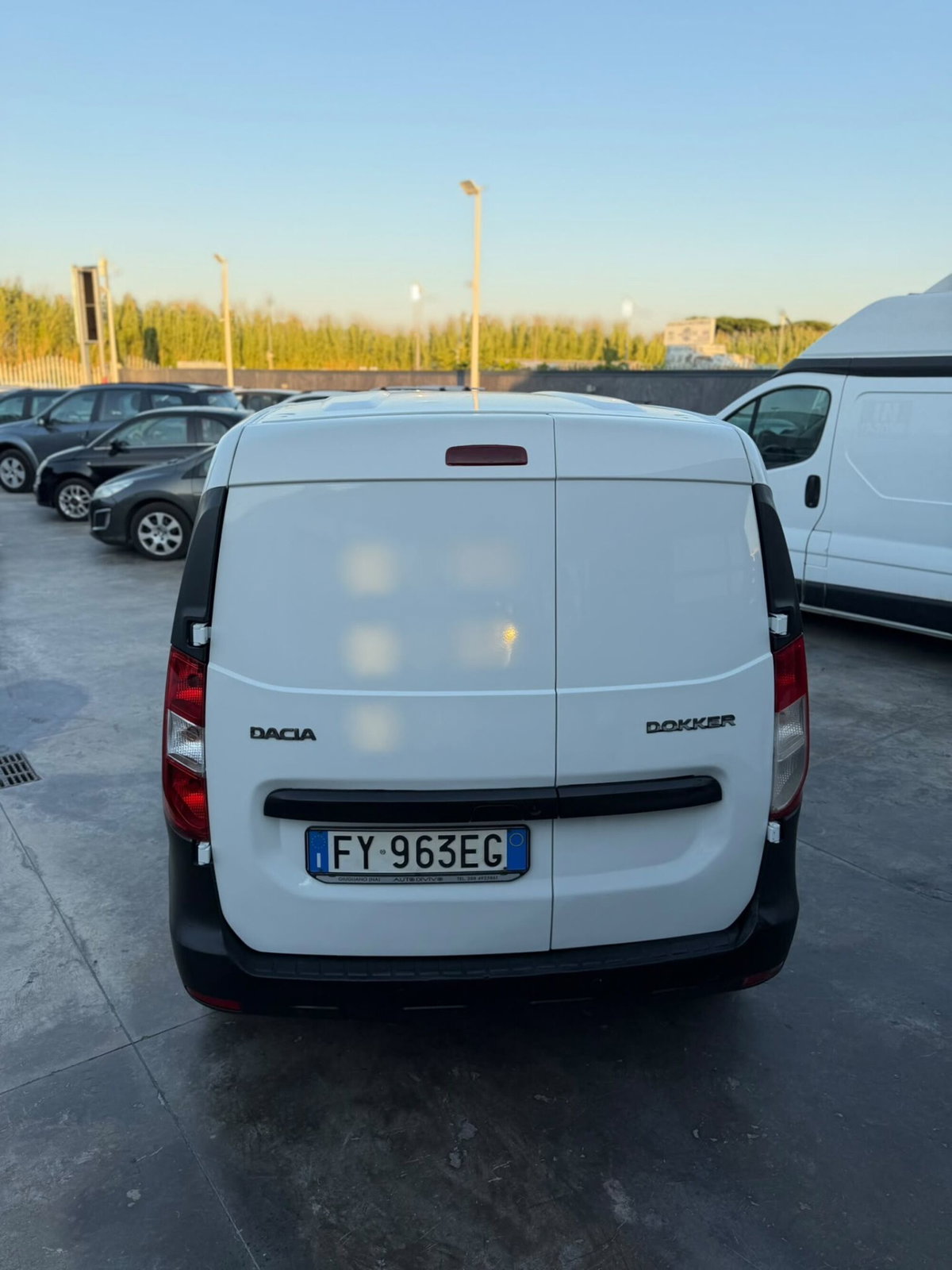 Dacia Dokker 1.5 dCi 8V 75CV Ambiance (4)