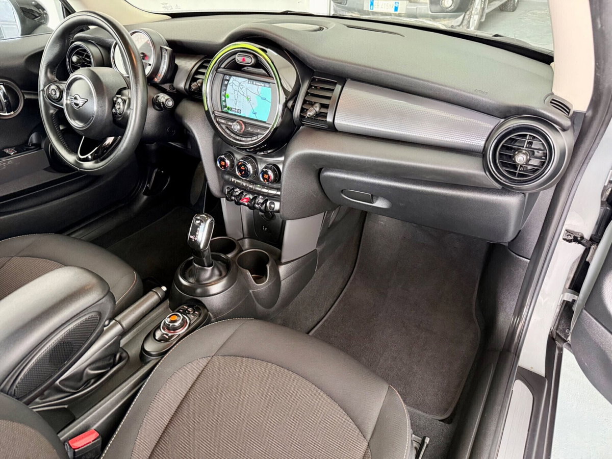MINI Mini 1.5 Cooper Baker Street (20)