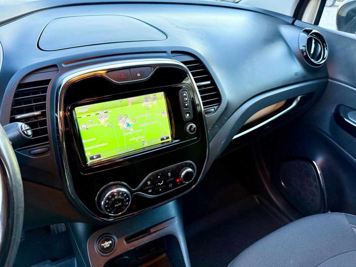 Renault Captur 1.5 dCi 8V 90 CV Start&Stop Energy R-Link (17)