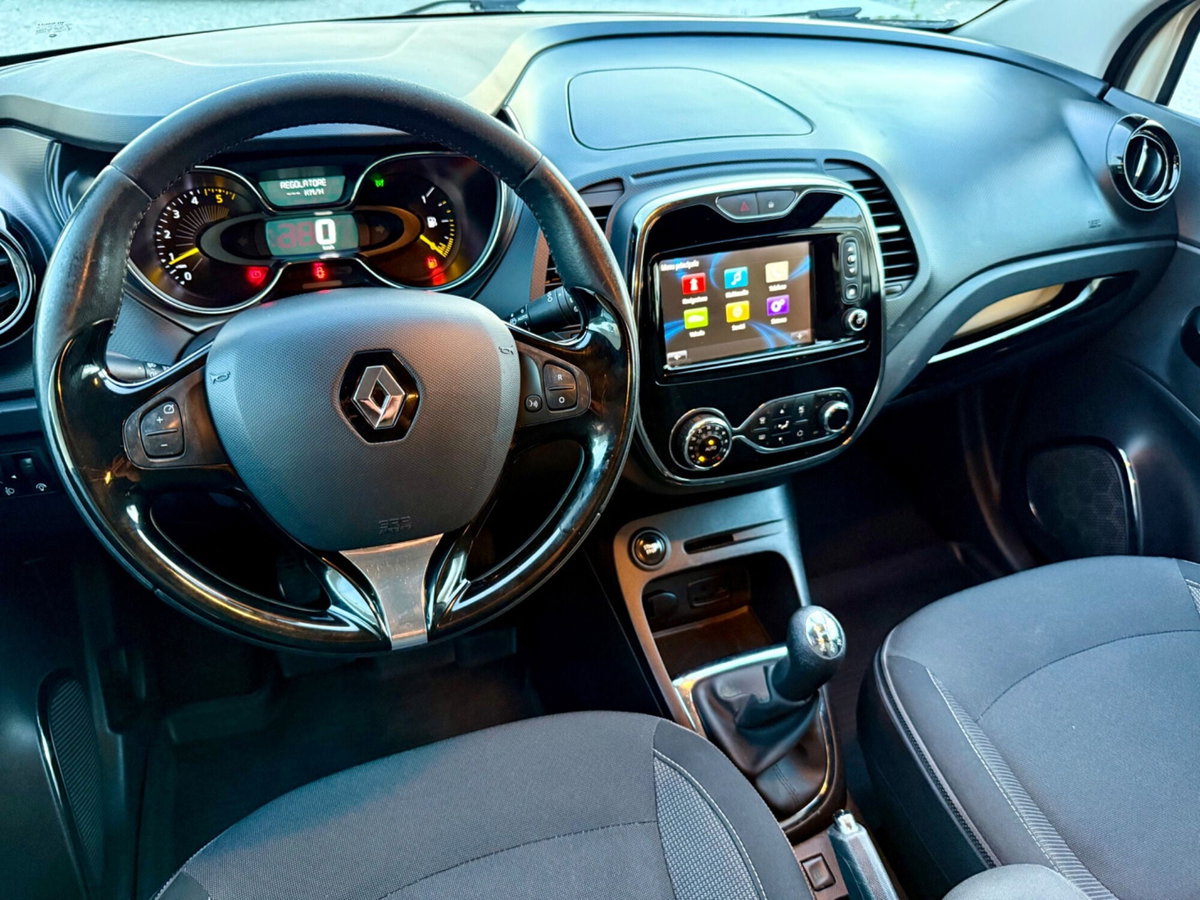 Renault Captur 1.5 dCi 8V 90 CV Start&Stop Energy R-Link (19)