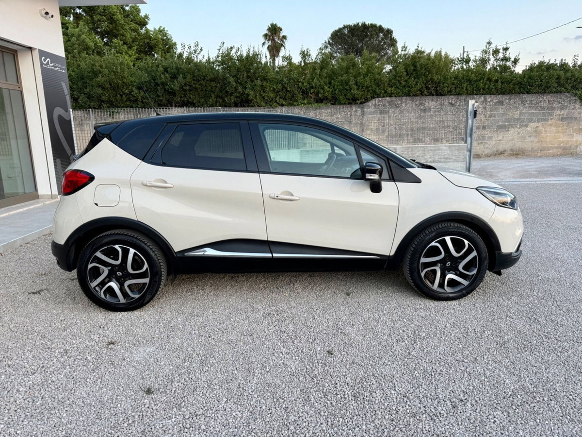 Renault Captur 1.5 dCi 8V 90 CV Start&Stop Energy R-Link (9)