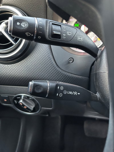 Mercedes-Benz Classe A 200 CDI Sport (19)