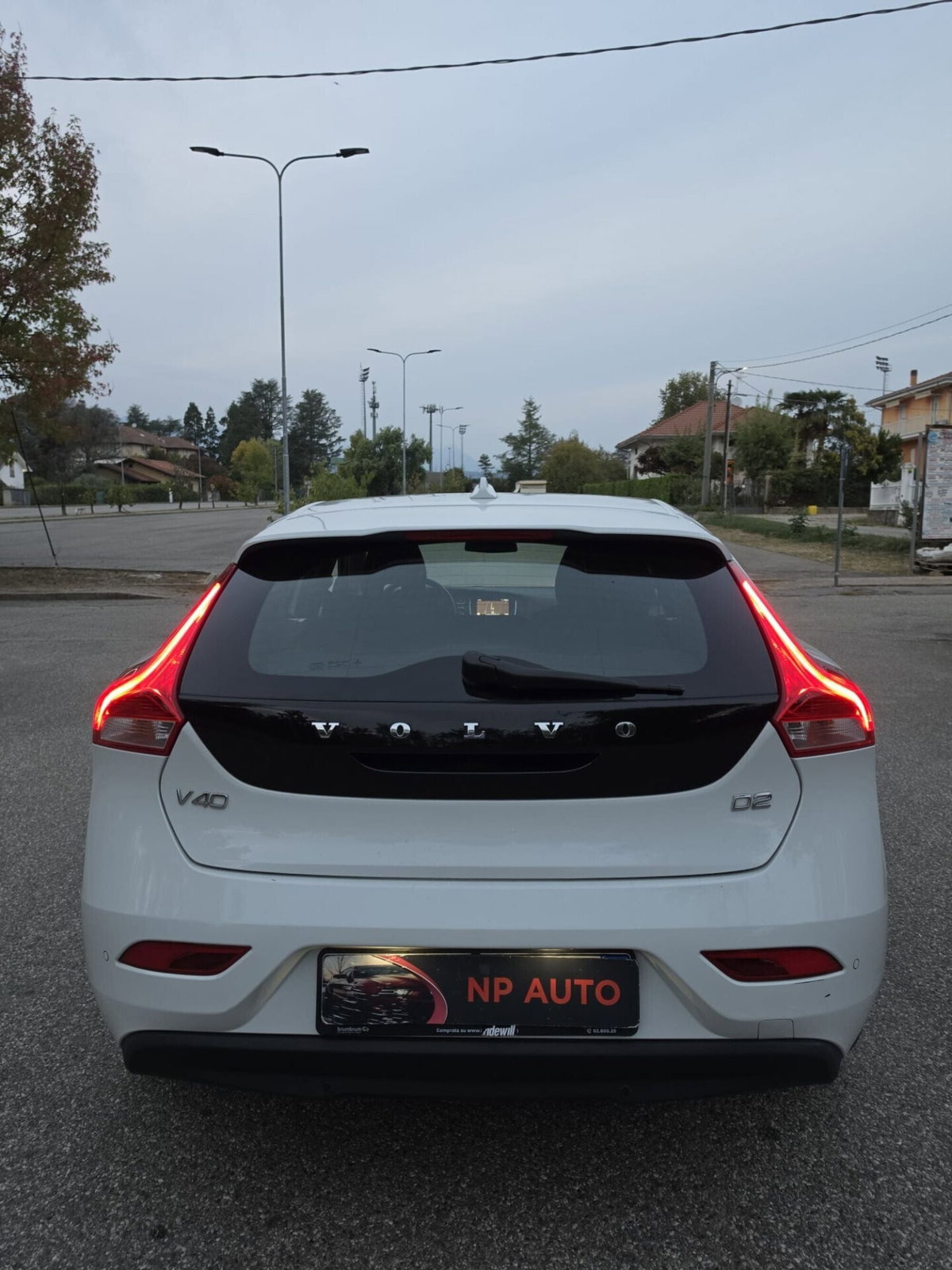Volvo V40 D2 Business Plus (10)