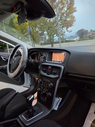 Volvo V40 D2 Business Plus (15)