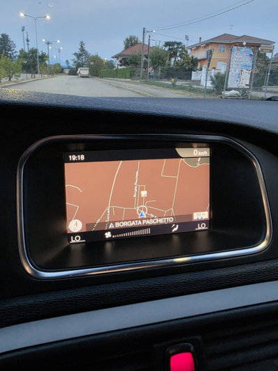 Volvo V40 D2 Business Plus (16)