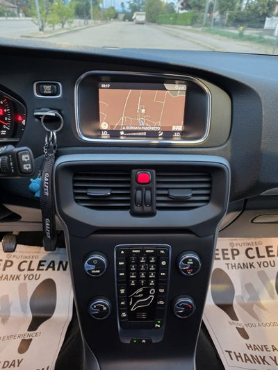 Volvo V40 D2 Business Plus (17)